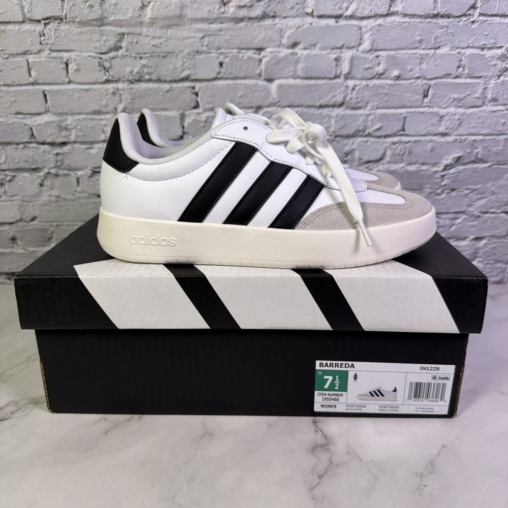 NEW Adidas Barreda Shoes Sneakers White/Black/Gray Comfort Women's Size 7.5